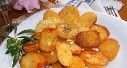 Patatas na inihurnong sa oven, recipe na may pampalasa